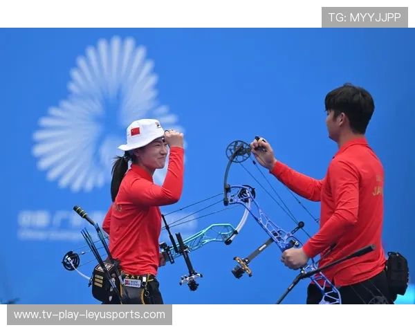 职业复合弓竞技射箭专家的调校：他是如何通过震动阻尼提升稳度的